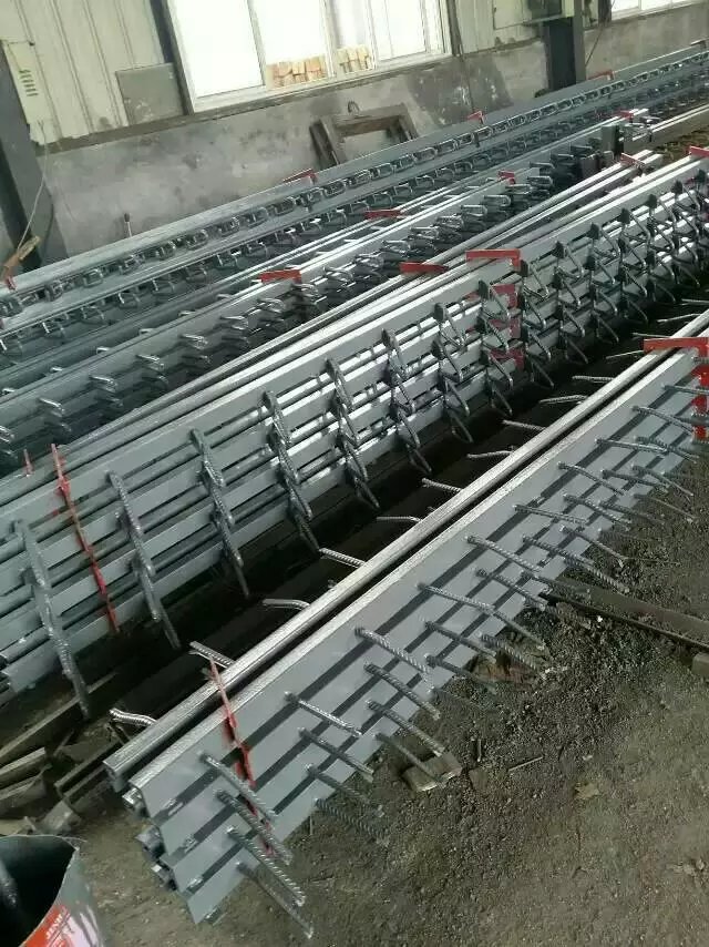 ��s�p